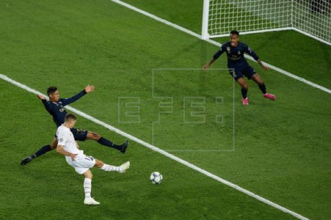 FÚTBOL LIGA CAMPEONES La fragilidad del Real Madrid; la épica del Atlético