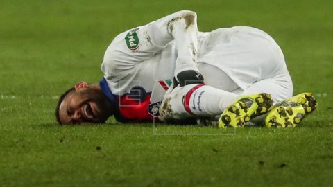 FÚTBOL LIGA CAMPEONES Neymar no entra en la convocatoria del PSG para medirse al Barça
