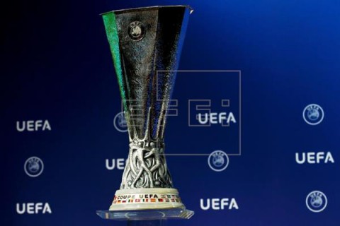 FÚTBOL LIGA EUROPA El Sevilla se llevó un `hueso`, Valencia, Betis y Villarreal más afortunados