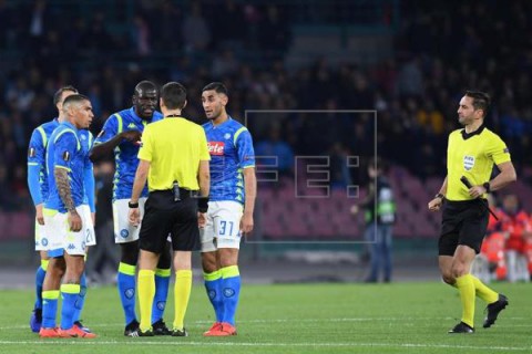 FUTBOL LIGA EUROPA: NÁPOLES-ARSENAL  0-1. El Arsenal conquista San Paolo y se cita con el Valencia en semifinales