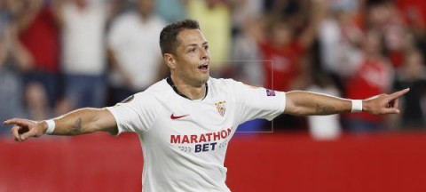FÚTBOL LIGA EUROPA: SEVILLA-APOEL 1-0. Chicharito afianza al Sevilla en el liderato de su grupo