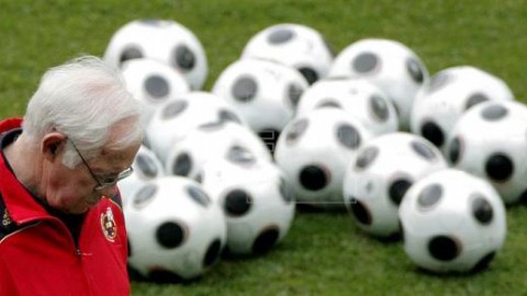 FÚTBOL LUIS ARAGONÉS El fútbol español recuerda a Luis Aragonés en el quinto aniversario de su muerte