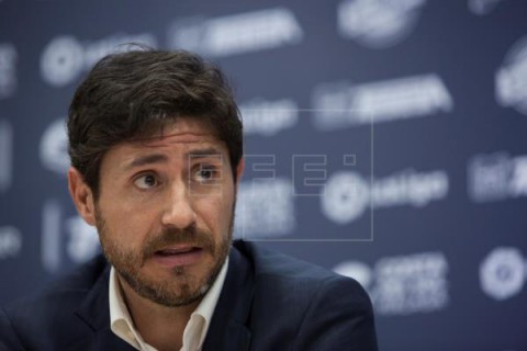 FÚTBOL MÁLAGA Víctor Sánchez, suspendido de sus funciones como entrenador del Málaga