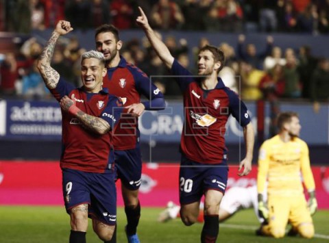 FÚTBOL OSASUNA-SEVILLA 1-1. El Sevilla se deja dos puntos en un partido trepidante