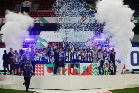 FÚTBOL PORTUGAL El Oporto logra también la Copa de Portugal, pese a jugar con 10