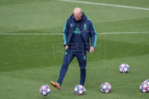 FÚTBOL REAL MADRID El Real Madrid vuelve a entrenar en equipo 81 días después