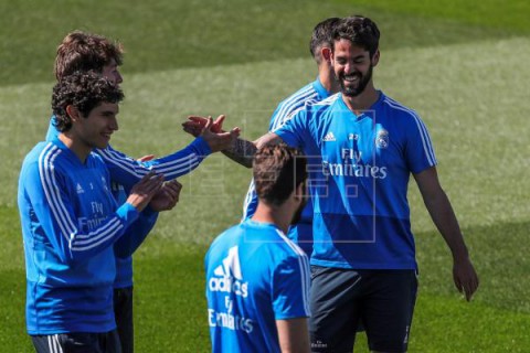 FÚTBOL REAL MADRID Isco regresa al grupo; Asensio se mantiene al margen