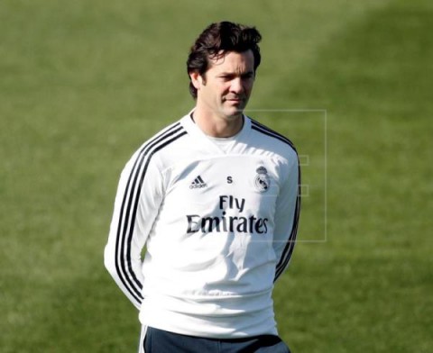 FÚTBOL REAL MADRID Solari critica su calendario respecto al Barcelona: `Es divertidísimo`