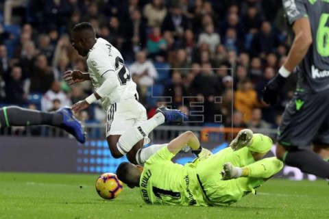 FÚTBOL REAL MADRID Solari cuestiona el funcionamiento del VAR