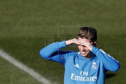 FÚTBOL REAL MADRID-HUESCA Zidane sorprende con Luca y Brahim en el once