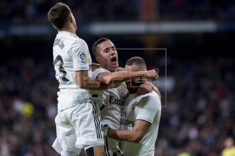 FÚTBOL REAL MADRID-VALENCIA  2-0. El Real Madrid aumenta el compromiso