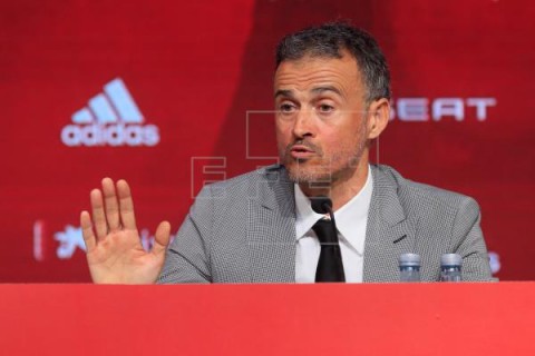 FÚTBOL SELECCIÓN Luis Enrique: `Los futbolistas están en una situación frustrante`