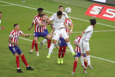 FÚTBOL SUPERCOPA REAL MADRID – ATLÉTICO MADRID Real Madrid y Atlético llegan al descanso sin goles