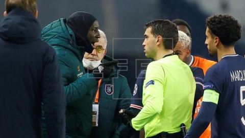 FÚTBOL UEFA La UEFA designa un inspector para investigar el incidente racista