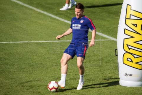 FÚTBOL VALENCIA – El Valencia anuncia la contratación de Kevin Gameiro