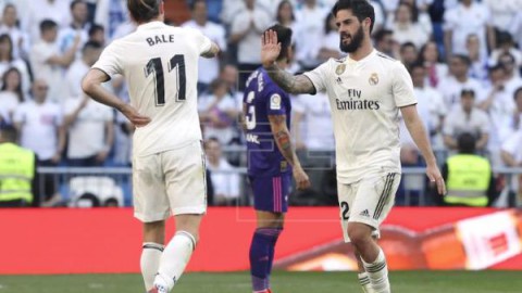 FÚTBOL VALENCIA-REAL MADRID Marcelino apuesta por Diakhaby y Zidane deja fuera a Isco y Bale