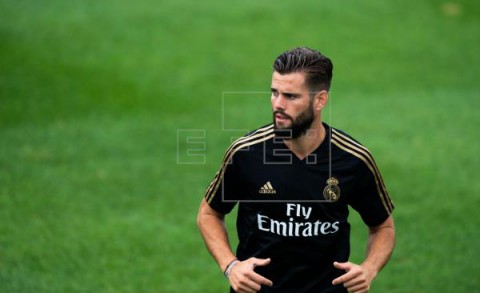 FÚTBOL VALENCIA-REAL MADRID Rodrigo único punta del Valencia; Casemiro descansa y entra Nacho