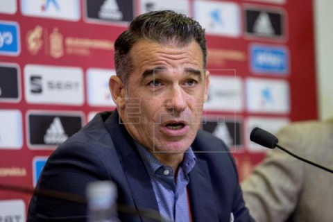 FÚTBOL VILLARREAL Luis García: `Si todo el mundo da su mejor versión, este equipo estará arriba`