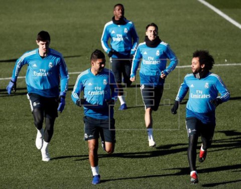 FÚTBOL VILLARREAL-REAL MADRID Villarreal y Real Madrid alzan el telón del 2019 con urgencias