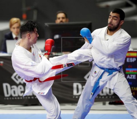 KÁRATE MUNDIALES El equipo masculino español de kumite cae ante el de Azerbaiyán