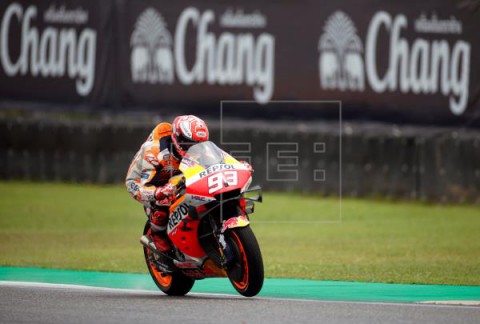 MOTOCICLISMO G.P. TAILANDIA MOTOGP Dovizioso líder, Márquez no muestra síntomas de debilidad