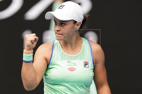 TENIS ABIERTO AUSTRALIA Barty resuelve con nota ante Rybakina y accede a cuarta ronda