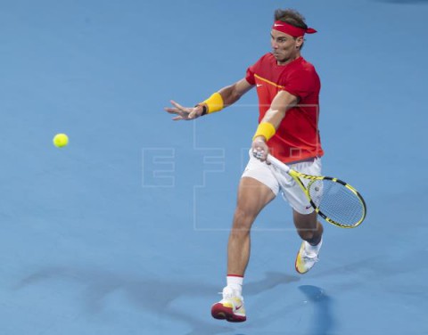 TENIS COPA ATP Nadal sufre para derrotar a De Miñaur pero coloca a España en la final