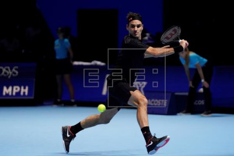 TENIS FINALES ATP Federer liquida a Djokovic, y Nadal acabará el año como número uno