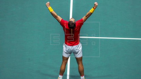 TENIS FINALES COPA DAVIS Nadal dobla y España logra las semifinales