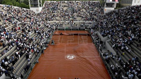 TENIS ROLAND GARROS Detienen el Nadal-Nishikori y el Federer-Wawrinka por poca luz y lluvia