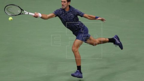 TENIS SHANGHÁI Djokovic vapulea a Zverev y logra su pase a la final de Shanghái
