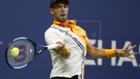 TENIS SHANGHÁI  El croata Borna Coric da la sorpresa y elimina a Federer en Shanghái